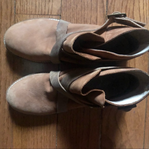 ❤️Free People Las Palmas Taupe Brown Ankle Booties Leather Buckle Size 8 - Picture 5 of 9